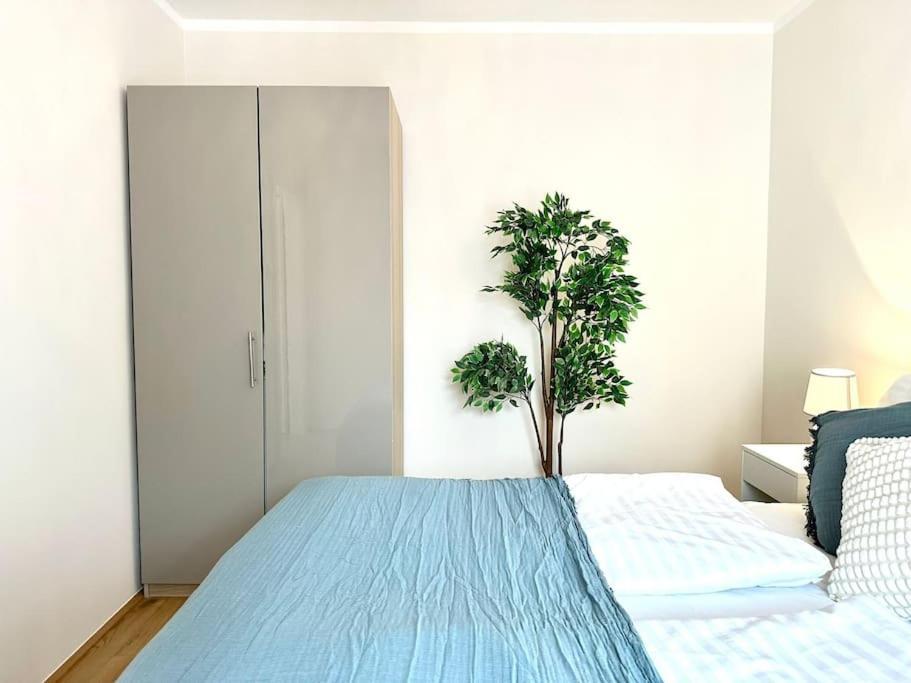Free Parking I Big Balcony I Naehe Schoenbrunn * Wien